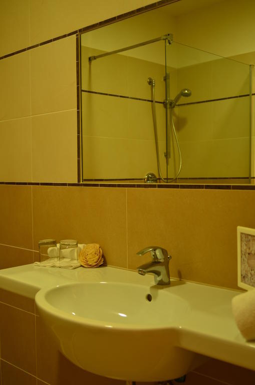 Hotel Mirage Milano Marittima Eksteriør bilde