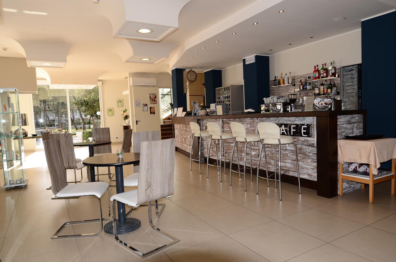 Hotel Mirage Milano Marittima Eksteriør bilde